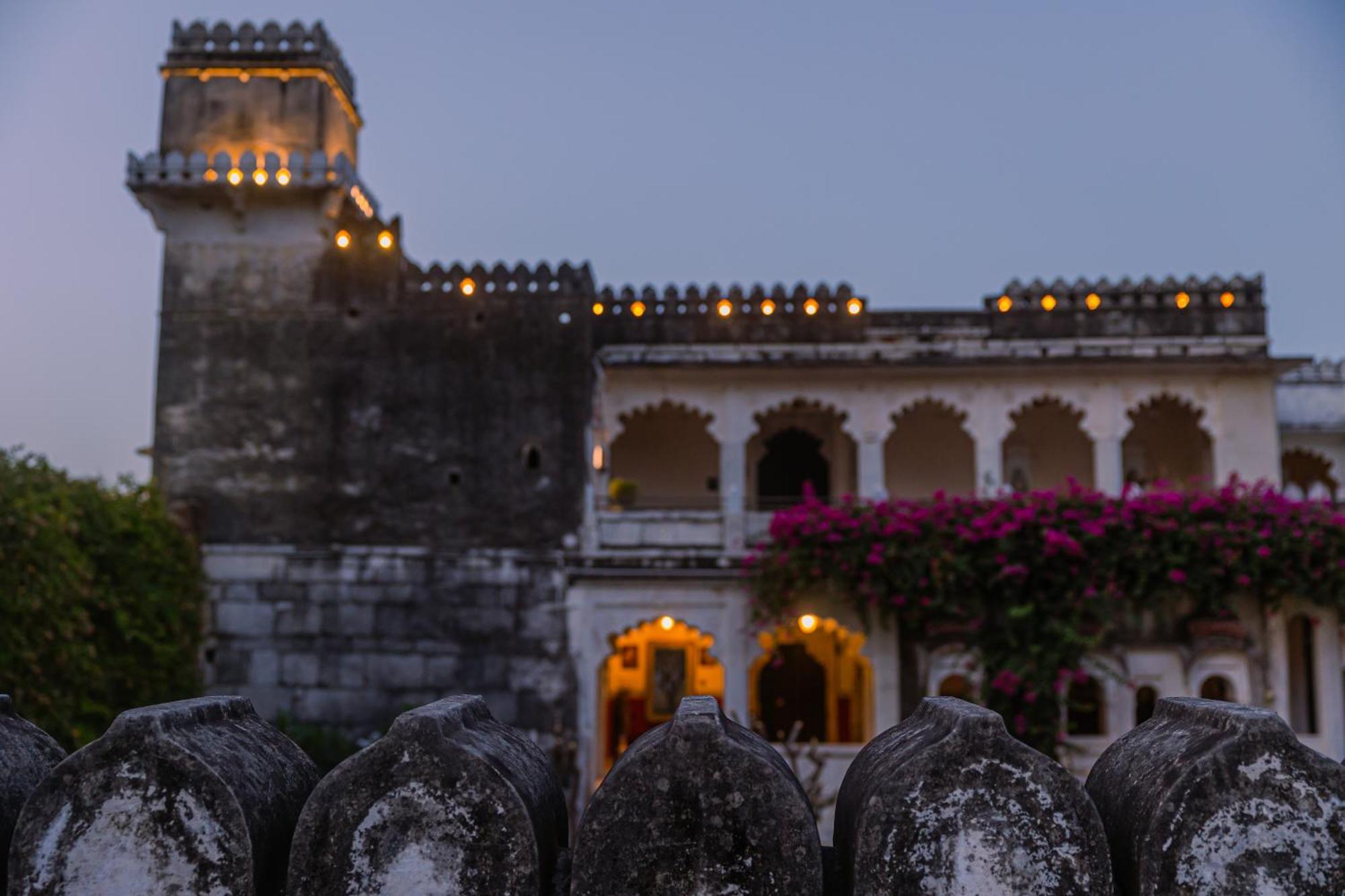 The Rawla Narlai - A Luxury Heritage Stay In Leopard Country Eksteriør bilde