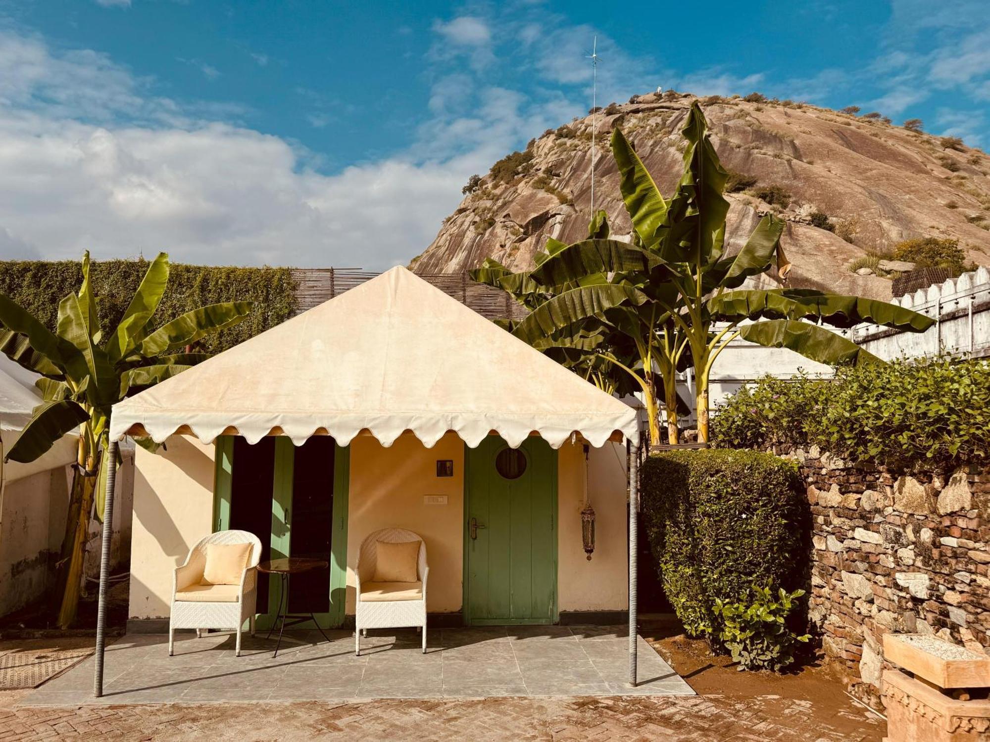 The Rawla Narlai - A Luxury Heritage Stay In Leopard Country Eksteriør bilde