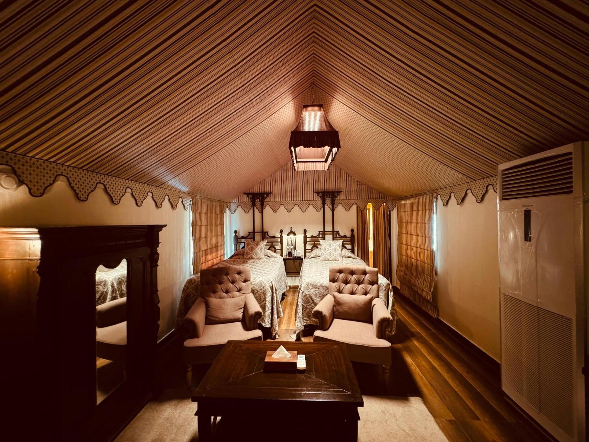 The Rawla Narlai - A Luxury Heritage Stay In Leopard Country Eksteriør bilde